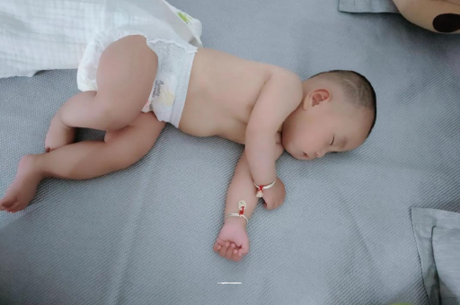 当阳9个月宝宝可以吃盐吗